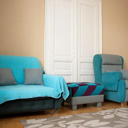 Apartament By The River