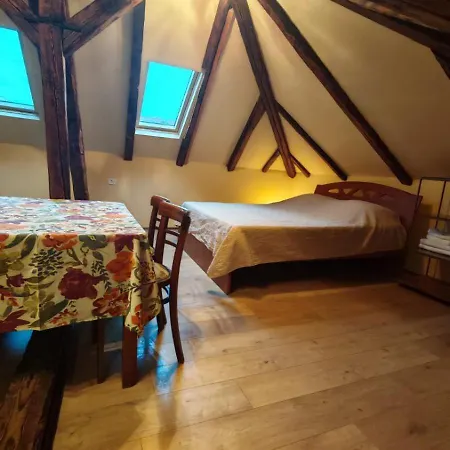 Διαμέρισμα By The River *